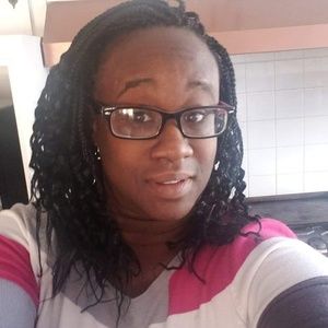 Meet your Posher, Latina